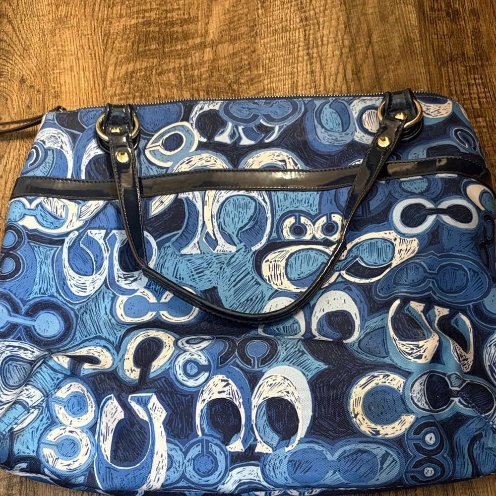 Coach Blue Poppy Glam Patterned Tote with Patent Trim - Picture 3 of 4